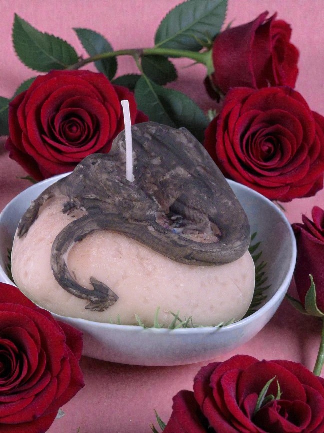 (image for) Draak op een Rots Kaars